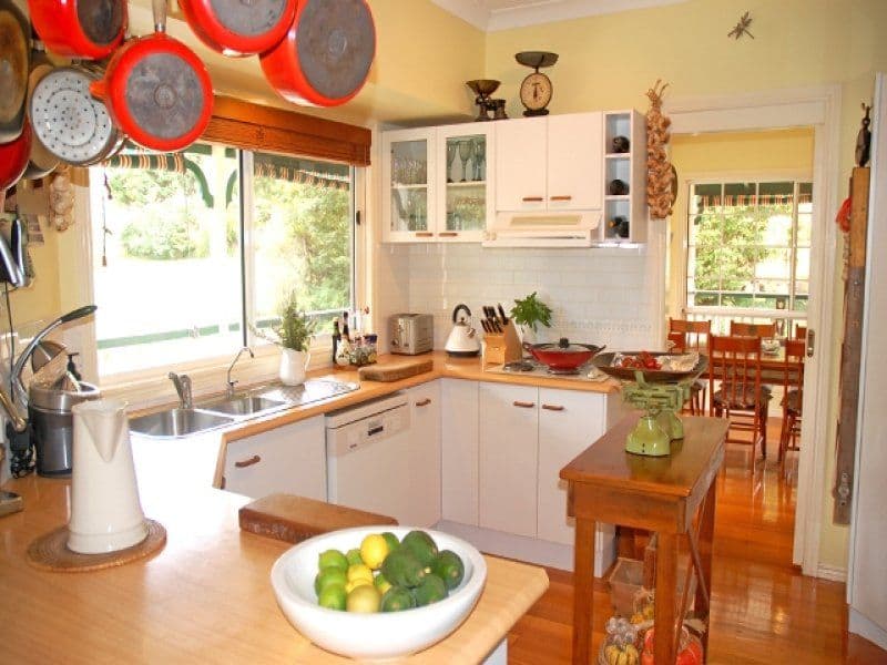11 Wisteria Court, TALLEBUDGERA QLD 4228, Tallebudgera Valley - Thumbnail 2