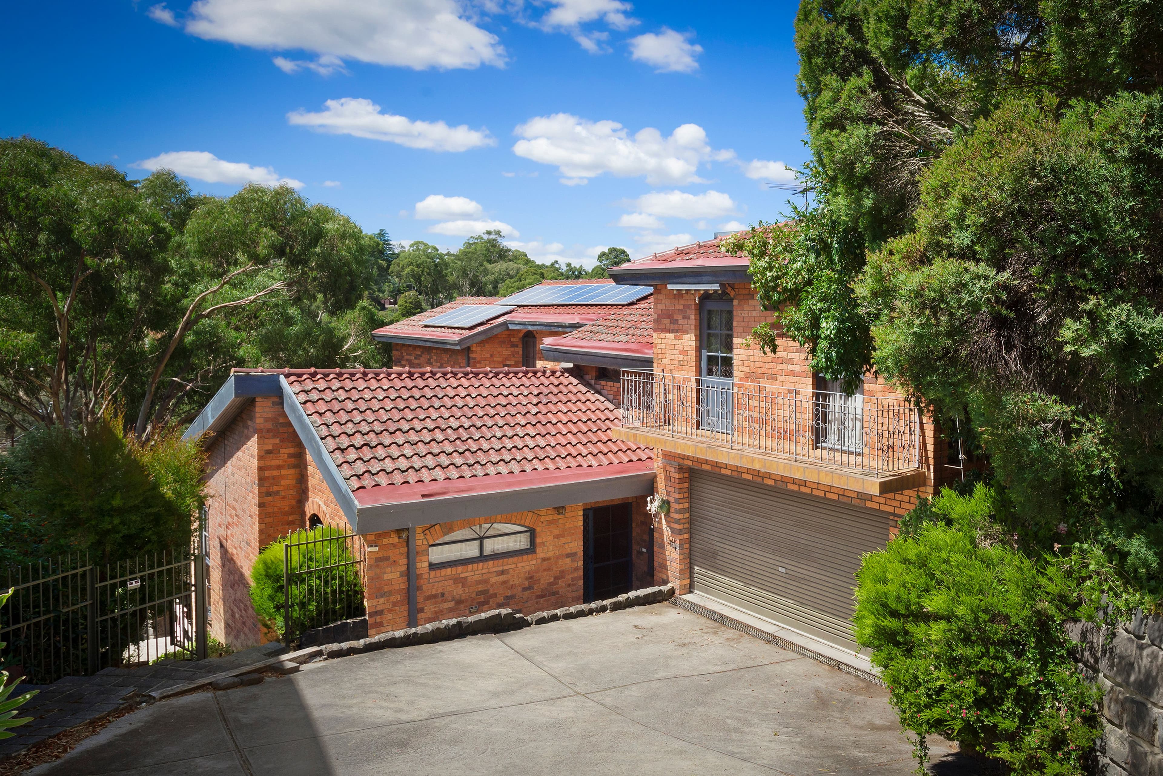 17 Manatunga Circuit, Greensborough VIC 3088, Greensborough - Image 1