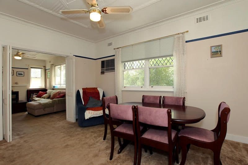 32 Kangaroo Ground Road, WATTLE GLEN VIC 3096, Wattle Glen - Thumbnail 2