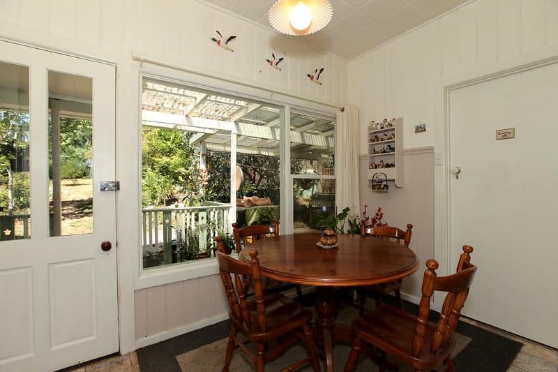 32 Kangaroo Ground Road, WATTLE GLEN VIC 3096, Wattle Glen - Thumbnail 6