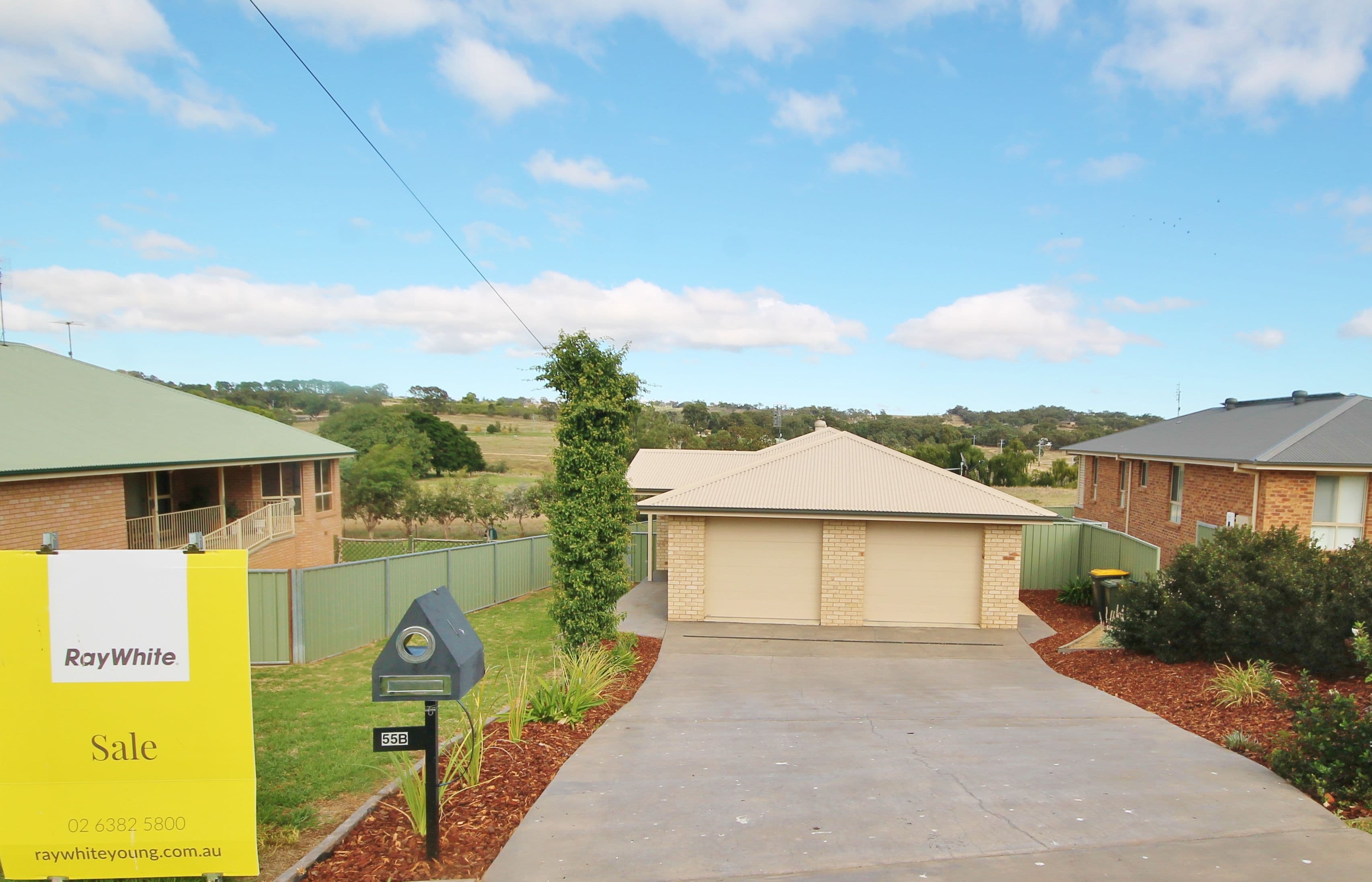 55 Templemore Street, Young - Image 1