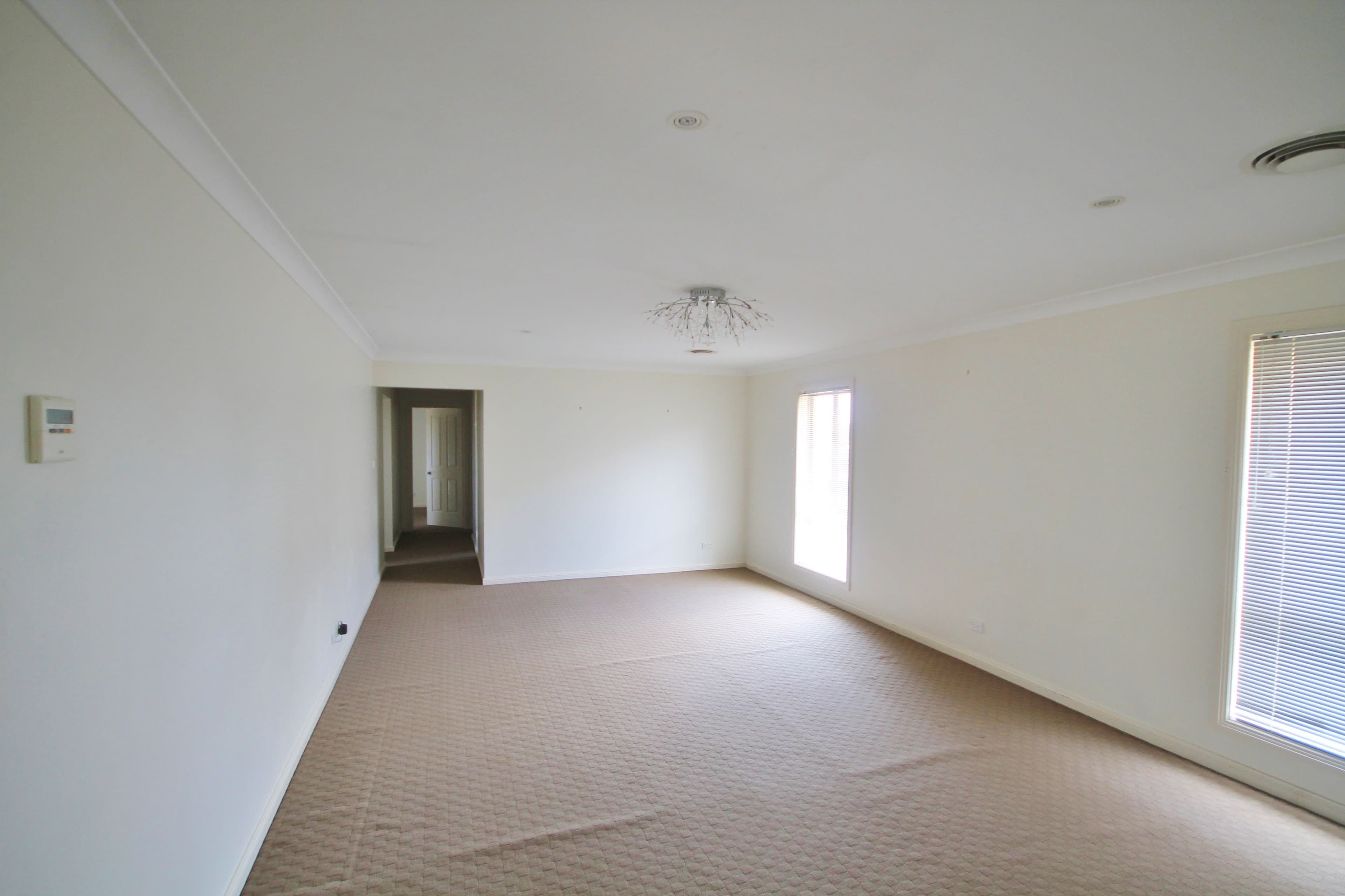 55 Templemore Street, Young - Thumbnail 5