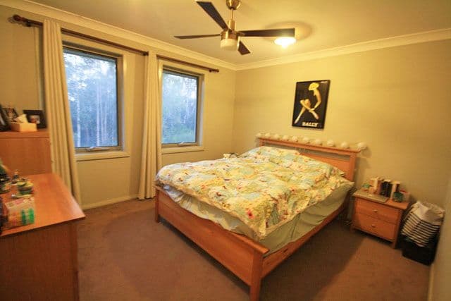 41 Hadlow Avenue, Glenfield NSW 2167, Glenfield - Thumbnail 6