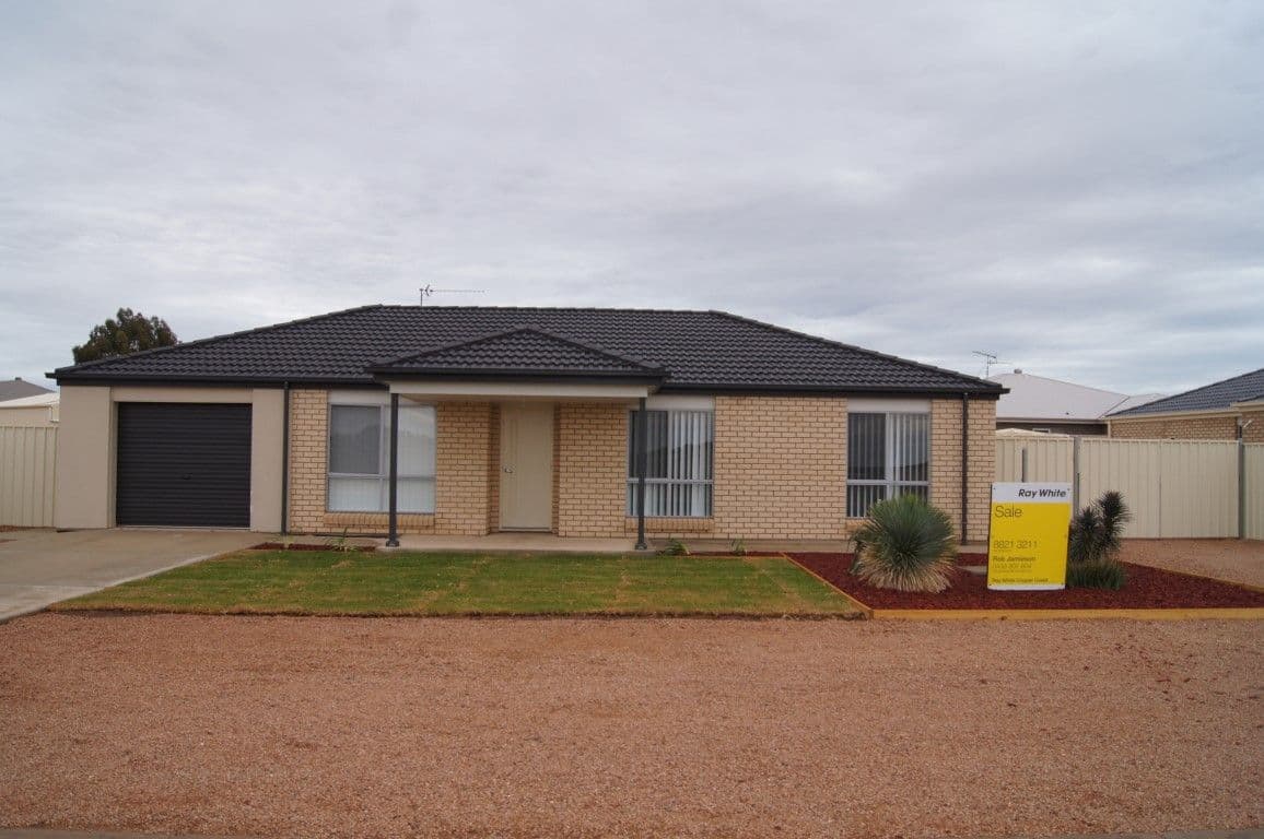 28 Schilling Street, Kadina SA 5554, Kadina - Thumbnail 2