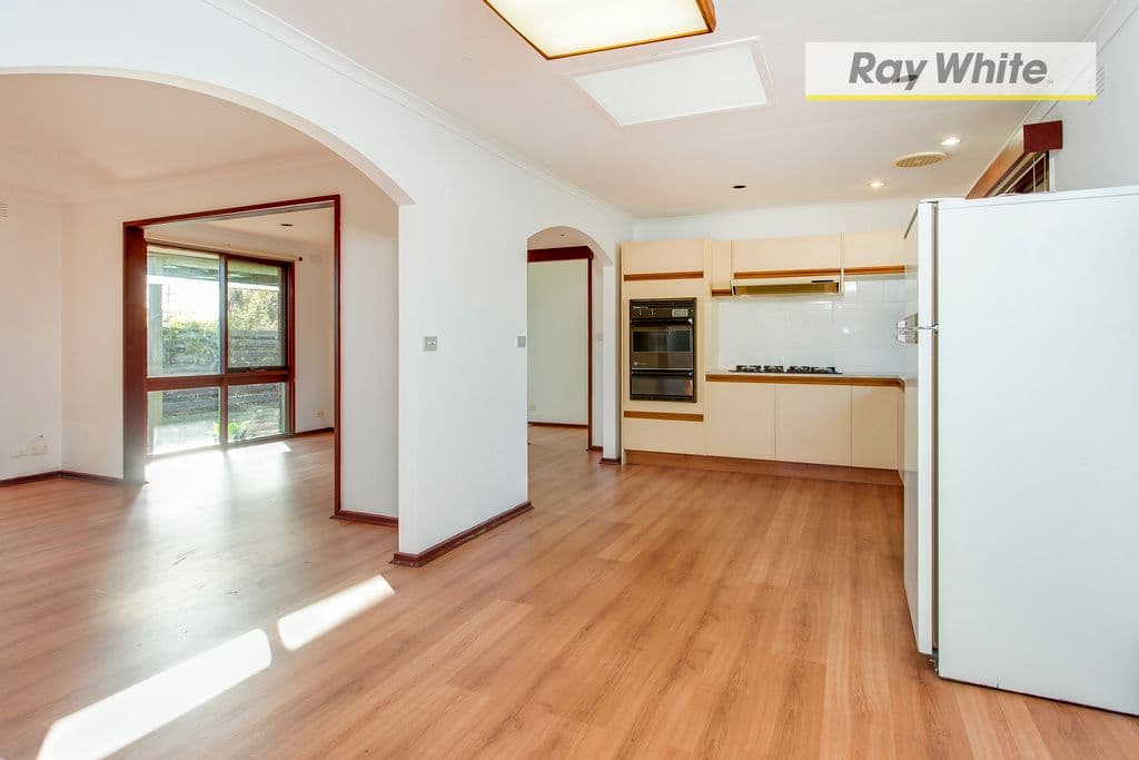 317 Eastbourne Road, Rosebud VIC 3939, Rosebud - Thumbnail 2