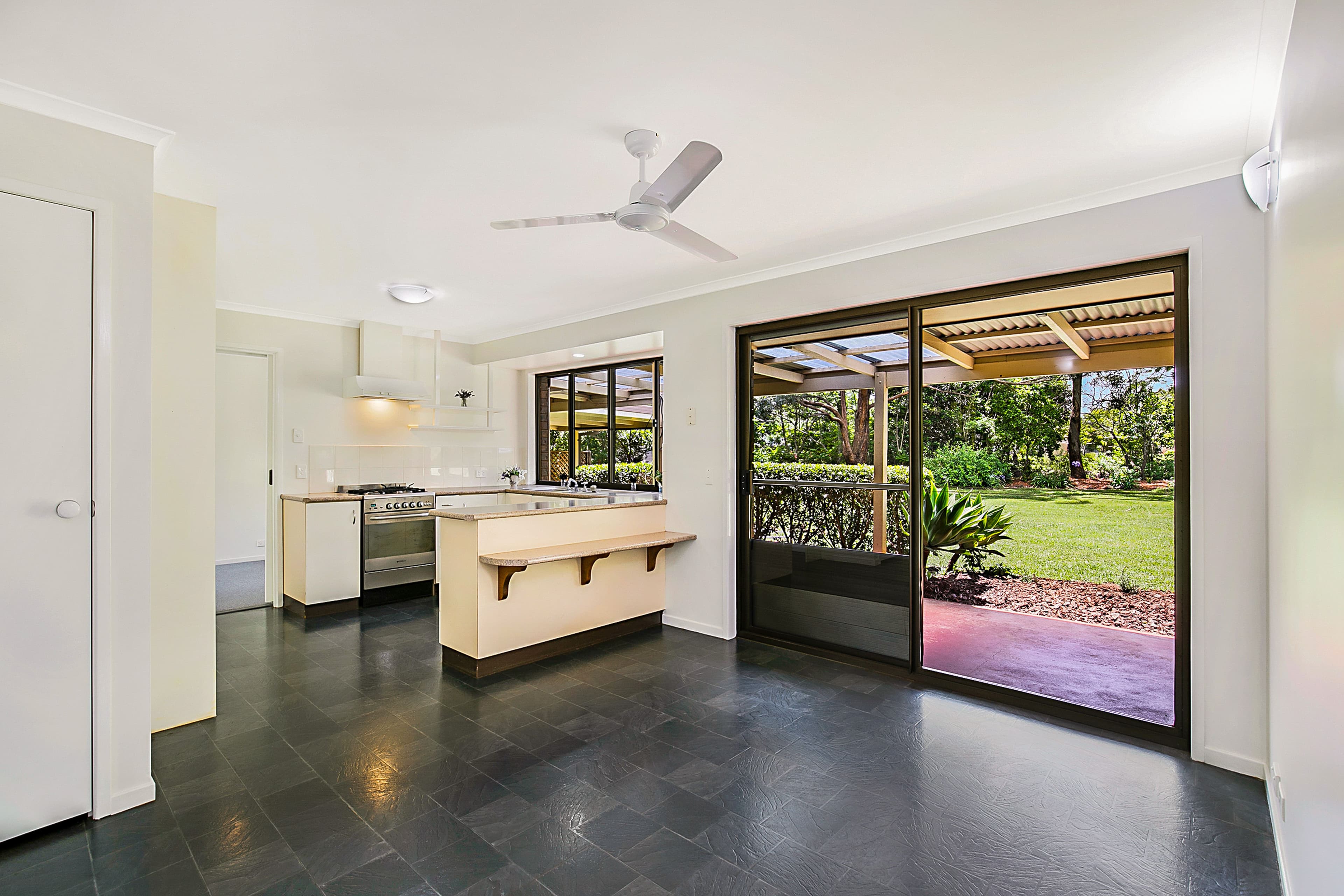24 Sunray Drive, Highfields QLD 4352, Highfields - Thumbnail 8