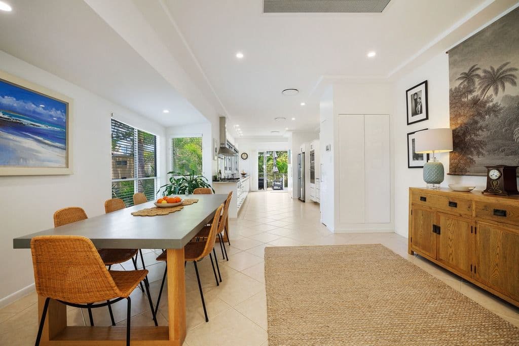 16 Ventura Road, Mermaid Beach QLD 4218, Mermaid Beach - Thumbnail 4