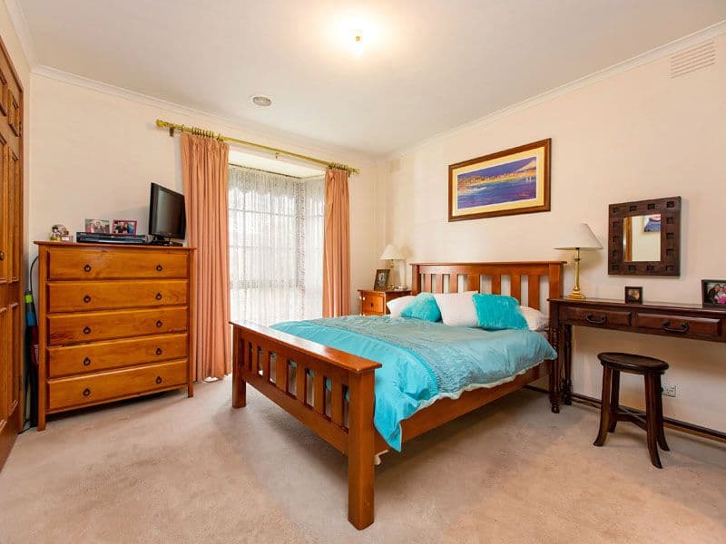 41 Bayville Drive, DINGLEY VILLAGE VIC 3172, Dingley Village - Thumbnail 4