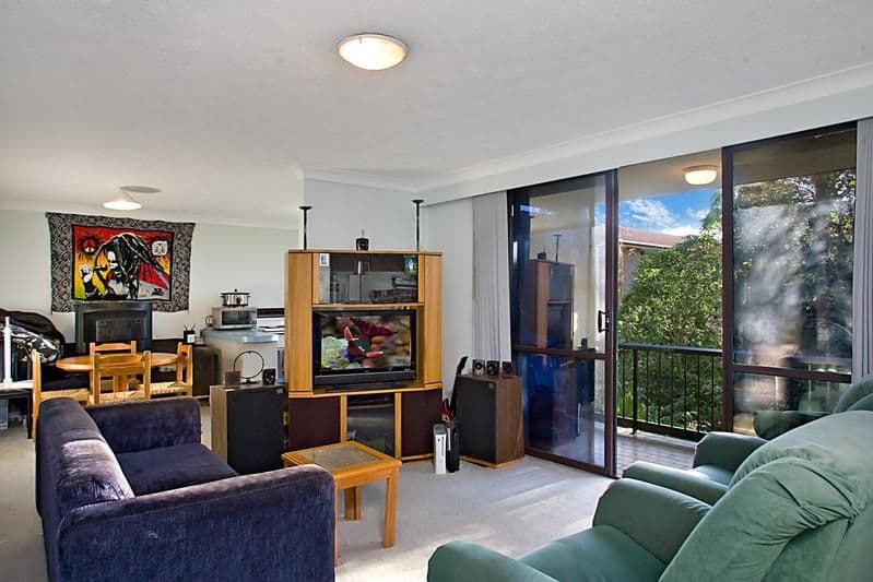6 Brooke Avenue, Palm Beach QLD 4221, Palm Beach - Image 1