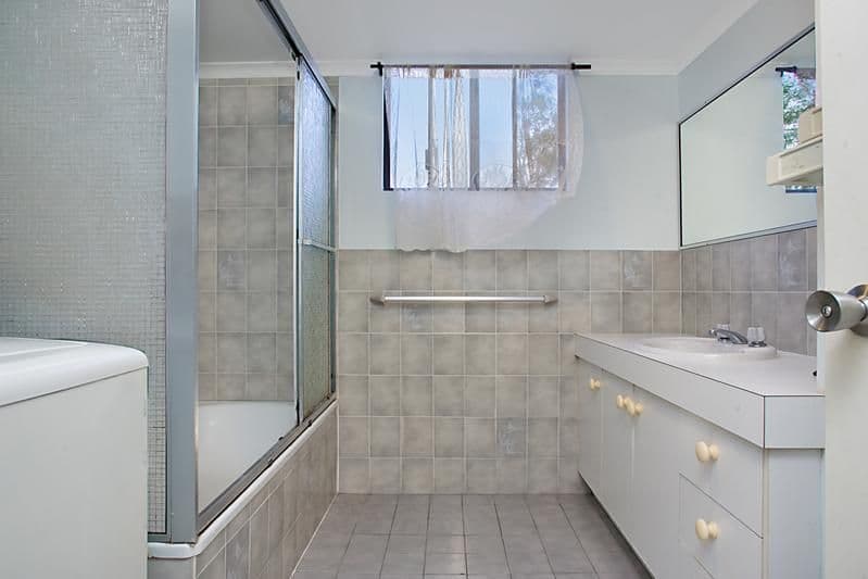 6 Brooke Avenue, Palm Beach QLD 4221, Palm Beach - Thumbnail 4