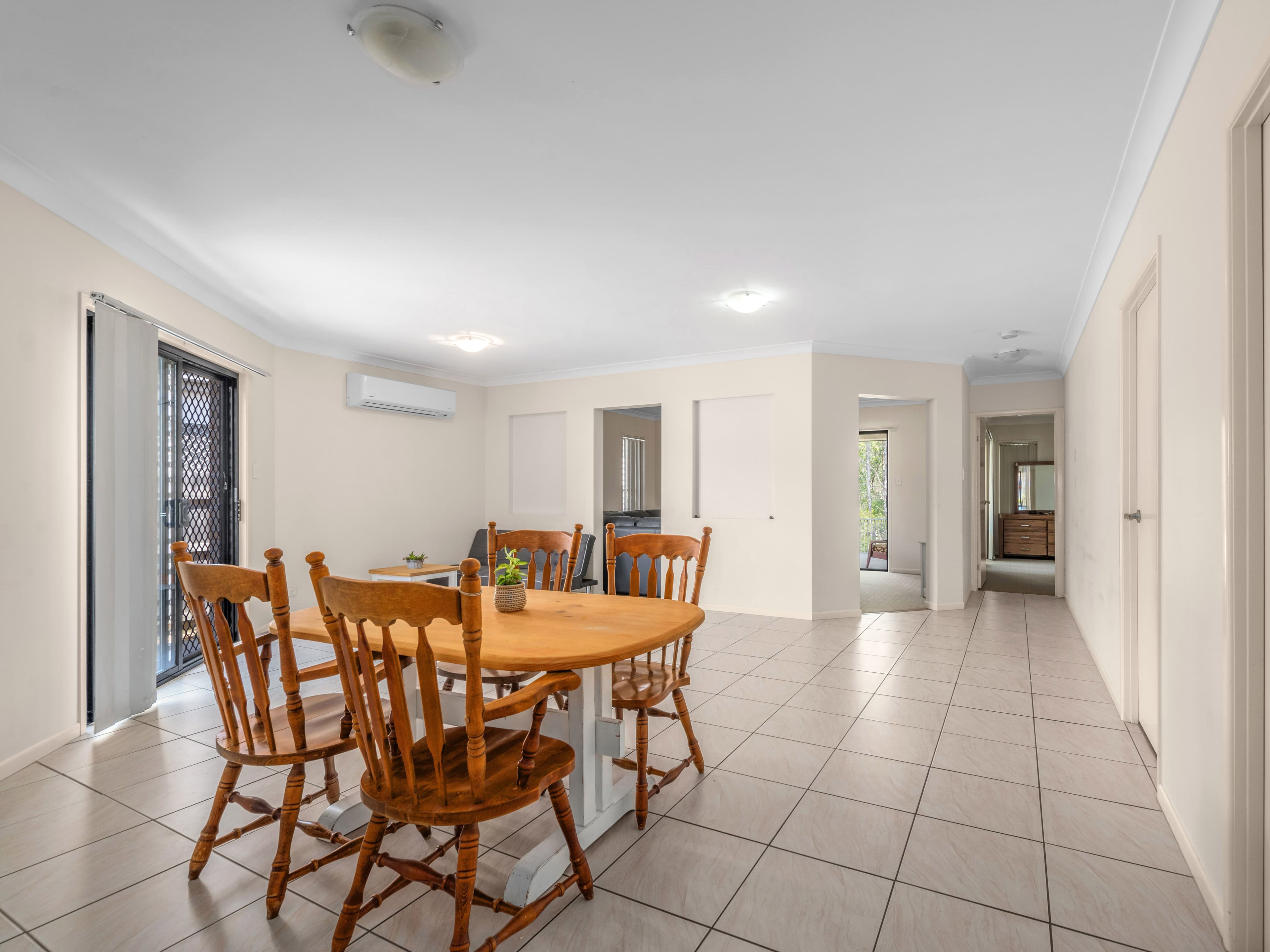33 Highbridge Circuit, Carseldine QLD 4034, Carseldine - Thumbnail 7
