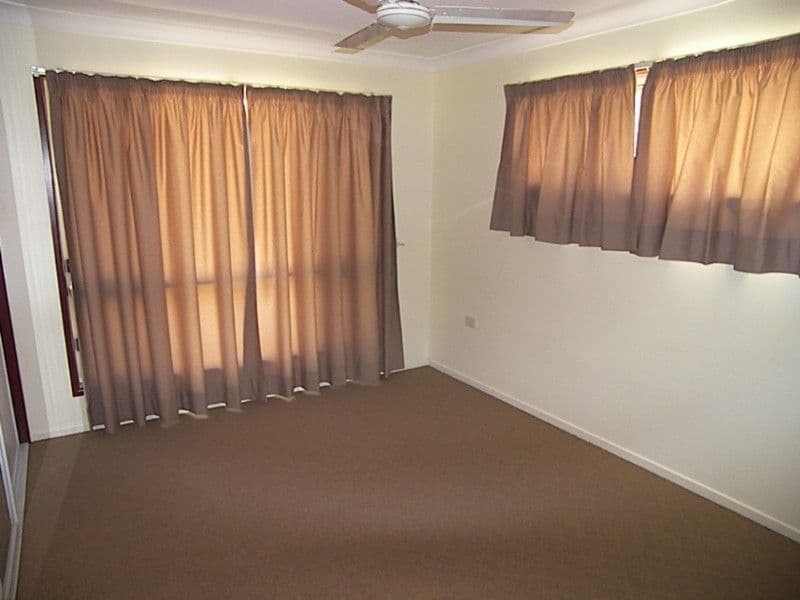 8 Wentworth Terrace, THE RANGE QLD 4700, The Range - Thumbnail 7