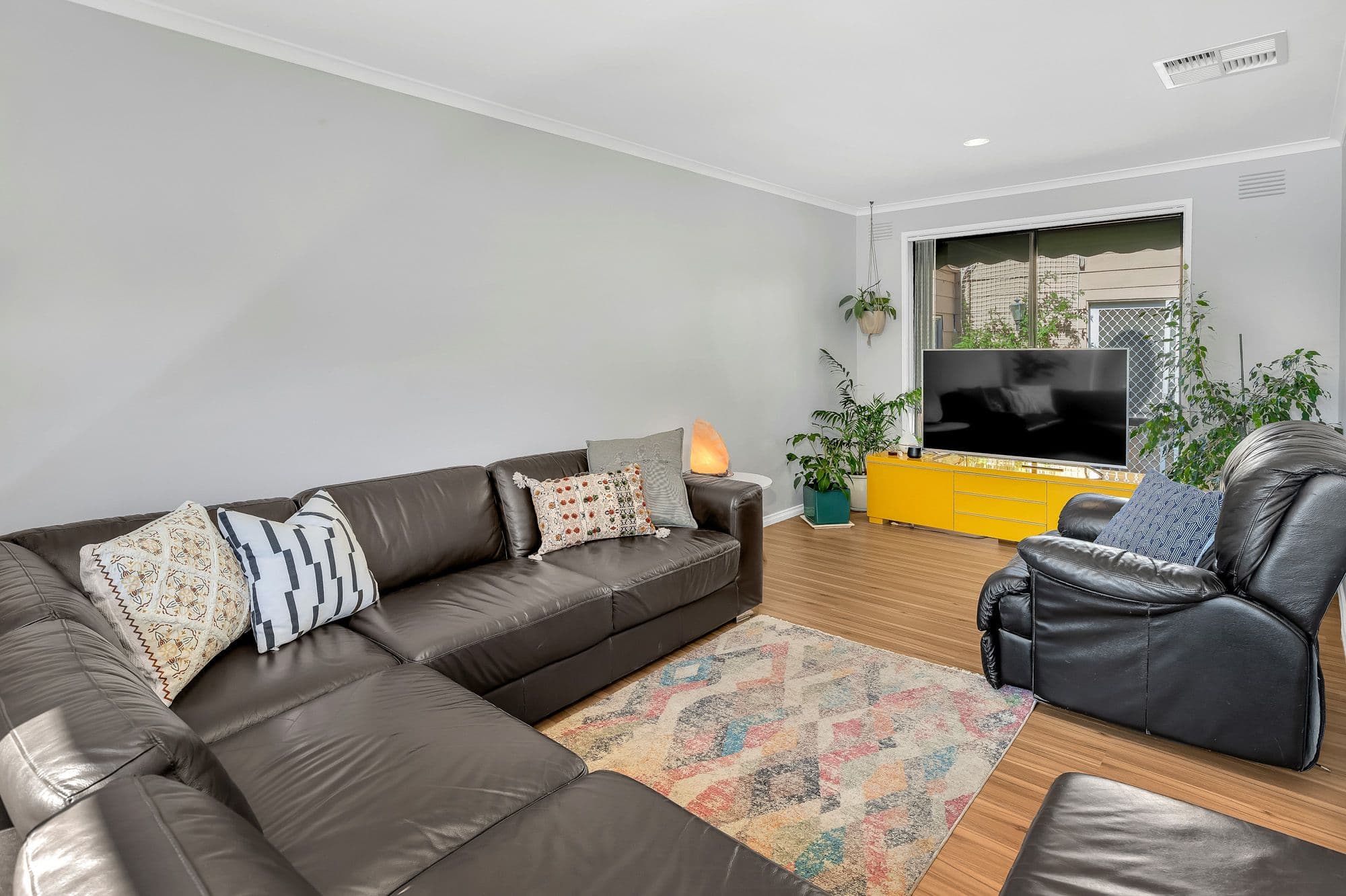 3 Barwon Court, Werribee VIC 3030, Werribee - Thumbnail 2