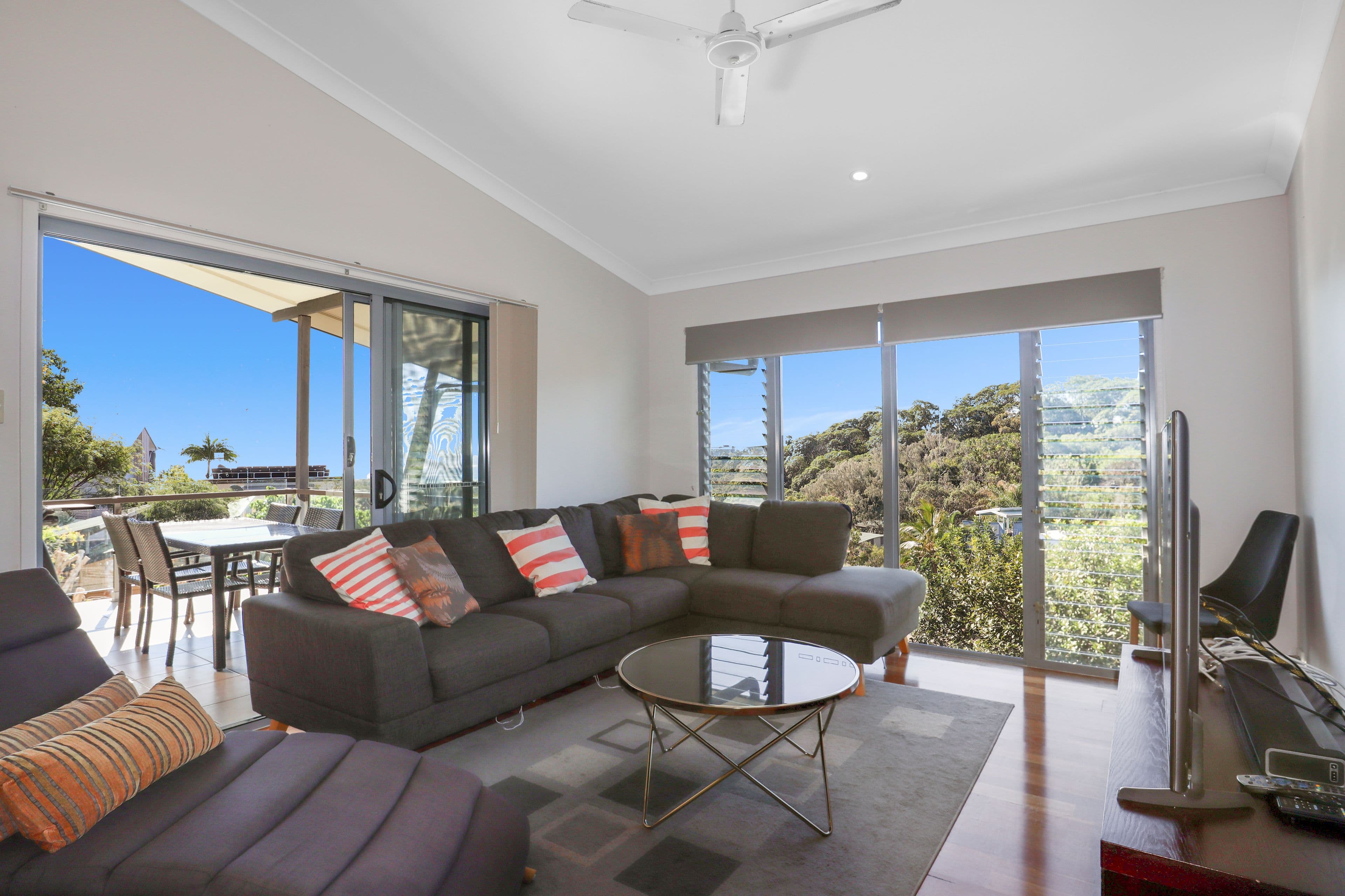 25 George Nothling Drive, Point Lookout QLD 4183, Point Lookout - Thumbnail 3