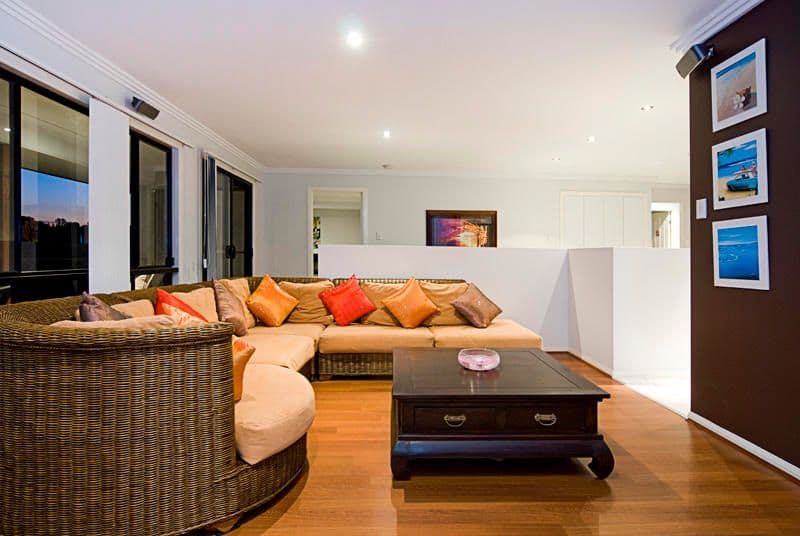 10 Mcgrath Court, ORMEAU HILLS QLD 4208, Ormeau Hills - Thumbnail 3