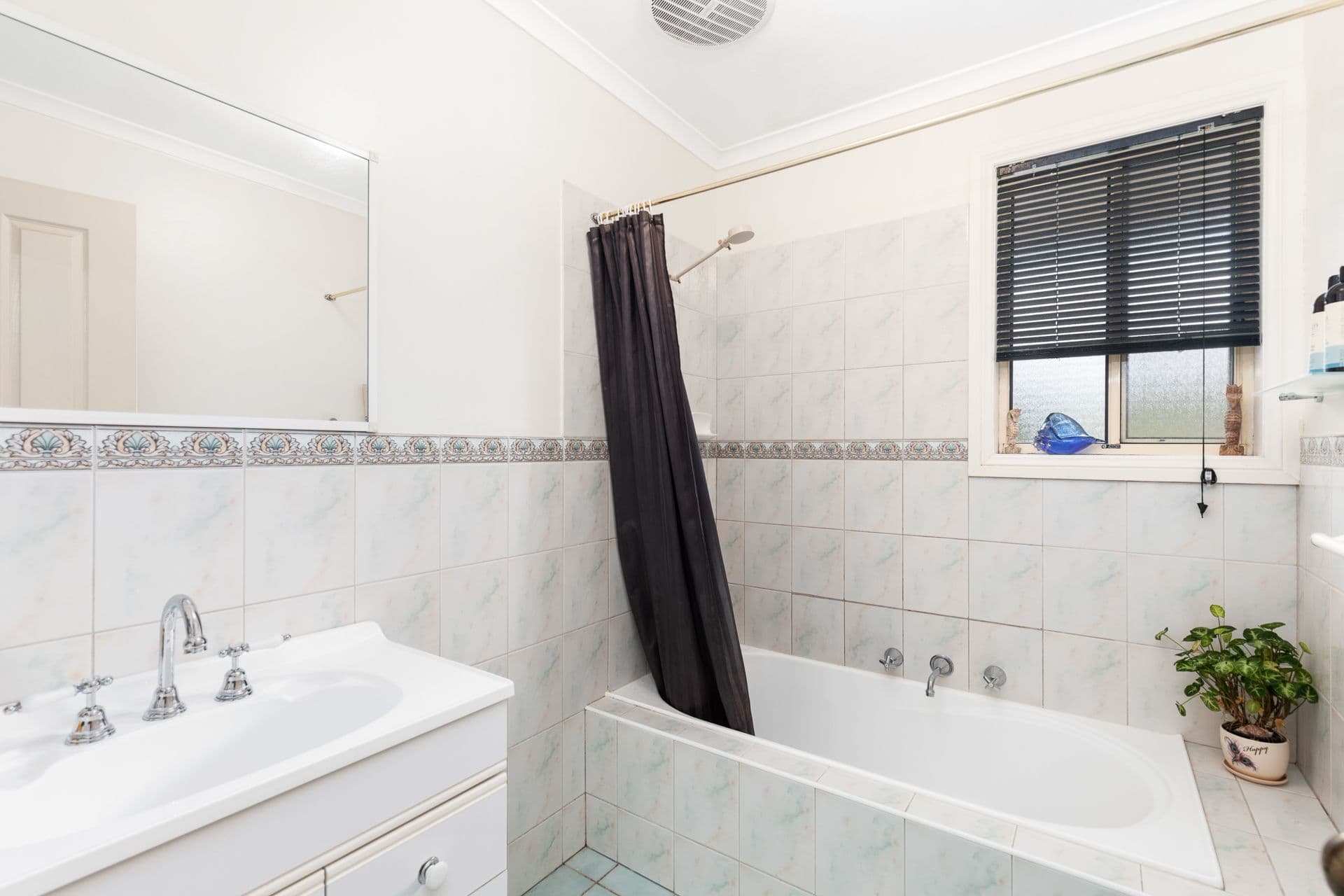 37 Tweed Crescent, Mount Gambier SA 5290, Mount Gambier - Thumbnail 8