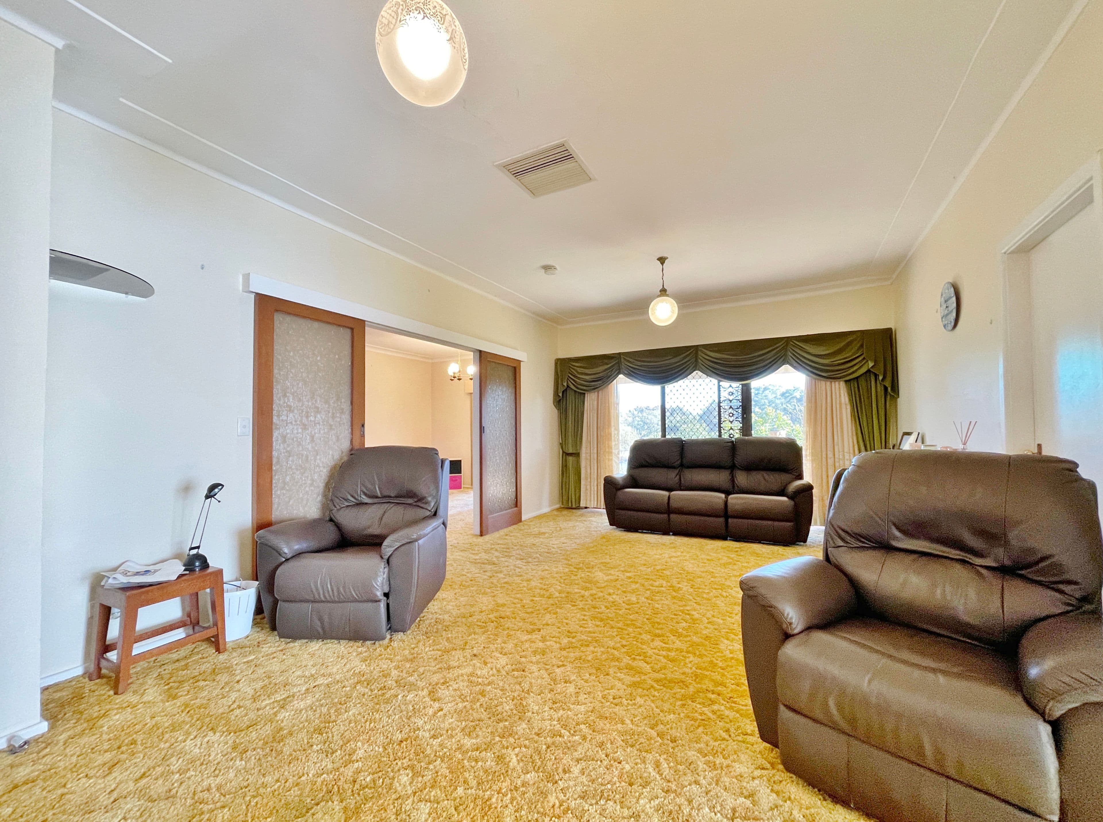 41 Blackett Avenue, Young NSW 2594, Young - Thumbnail 2