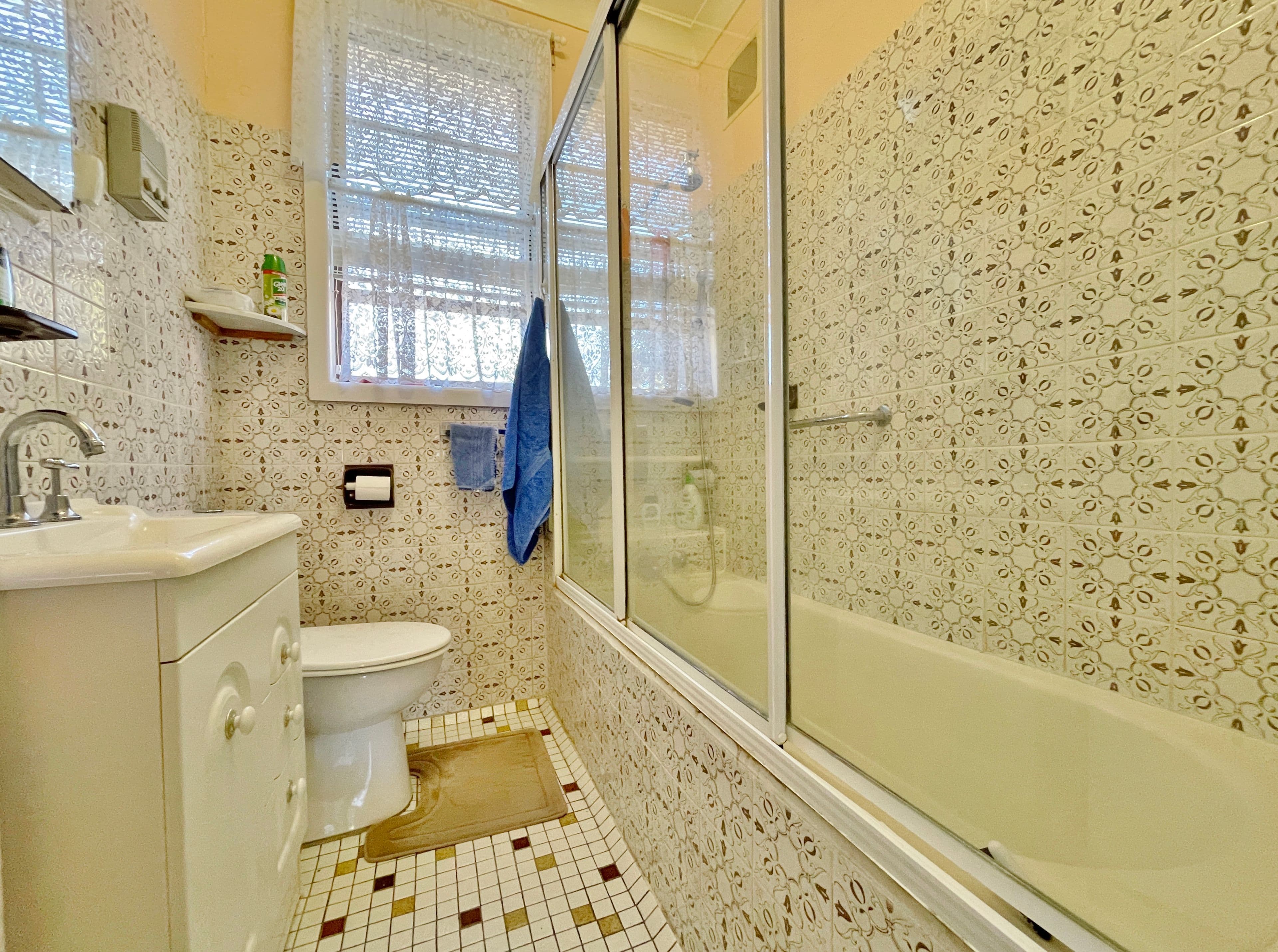 41 Blackett Avenue, Young NSW 2594, Young - Thumbnail 6