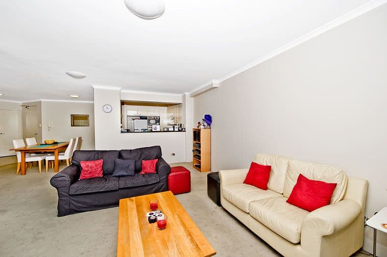 4/83 Heeb Street, Ashmore, QLD, 4214, Ashmore - Image 1