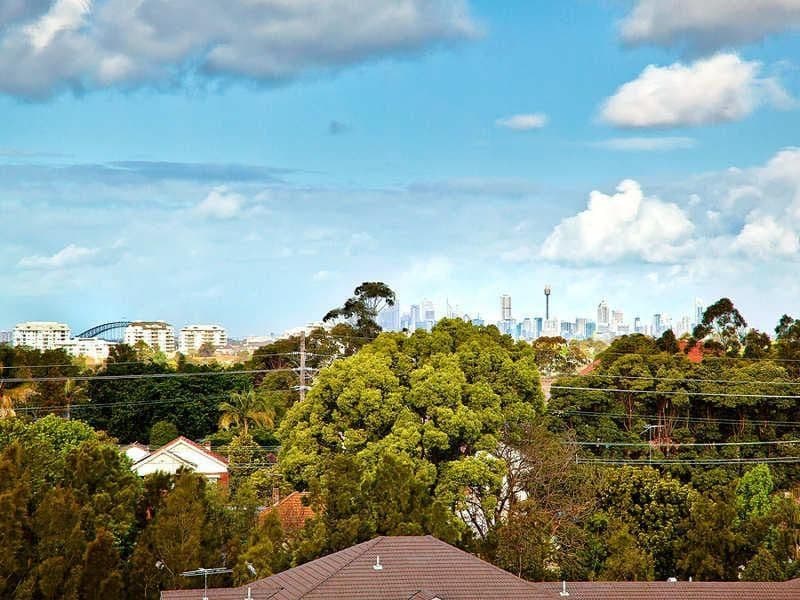 901/6 Wentworth Drive, Liberty Grove - Thumbnail 2