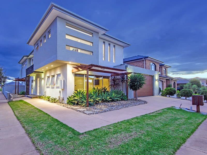 36 Middle Park Drive, POINT COOK VIC 3030, Point Cook - Thumbnail 3