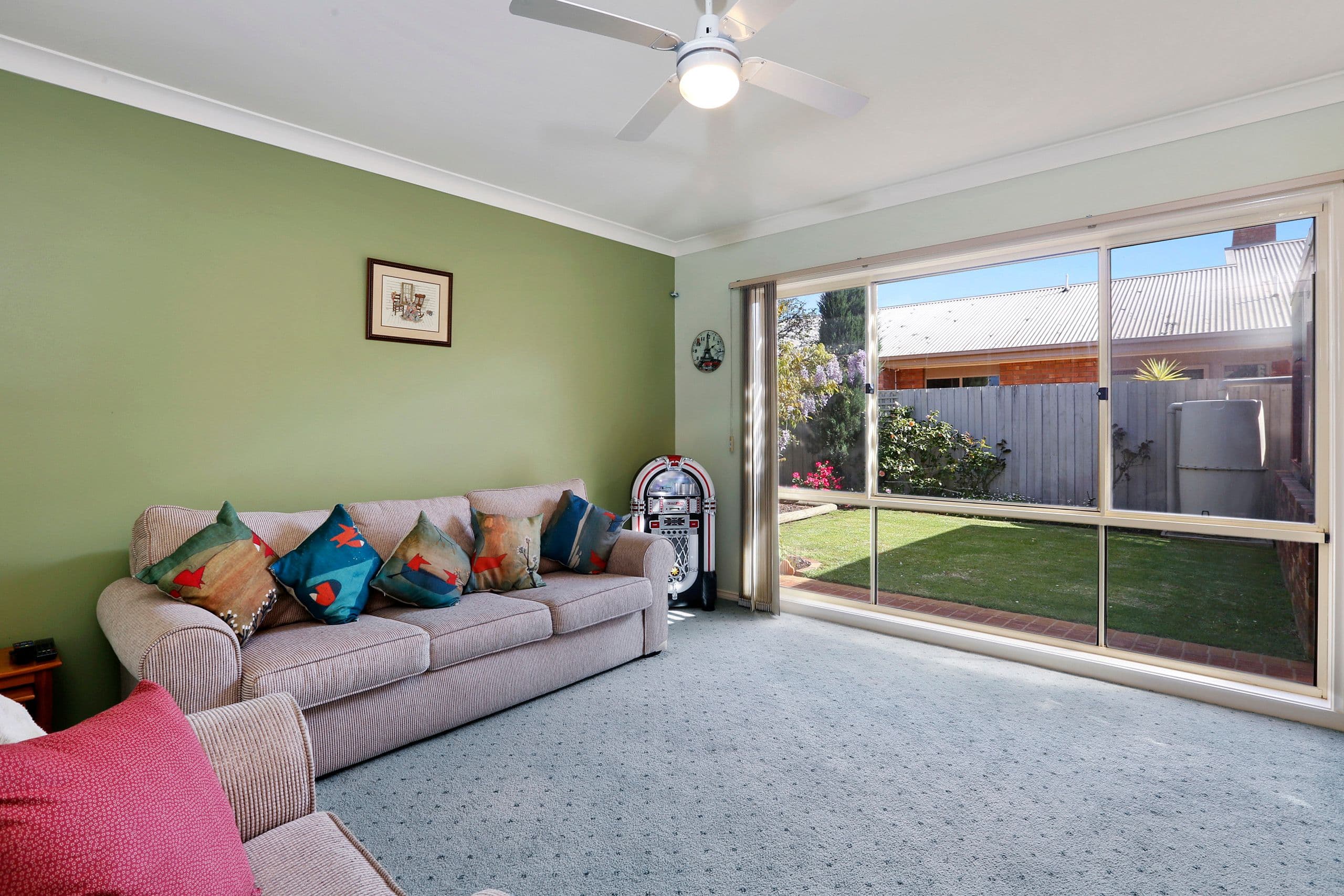 6 Ingrid Place, Lara VIC 3212, Lara - Thumbnail 2