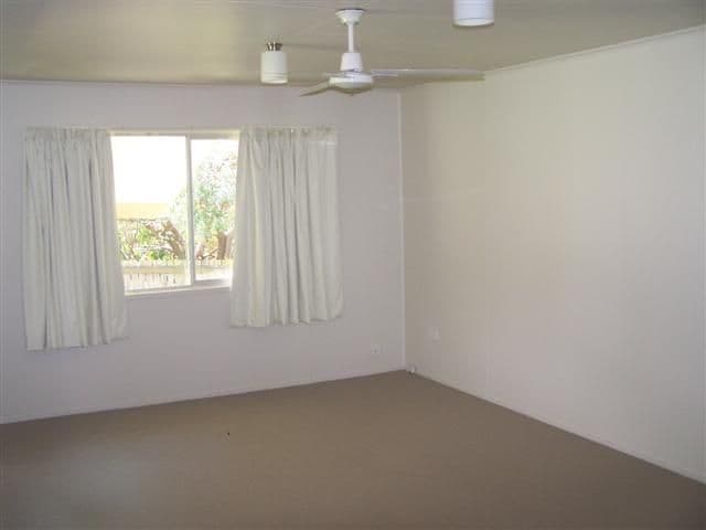 SUNBURY, VIC, Sunbury - Thumbnail 3
