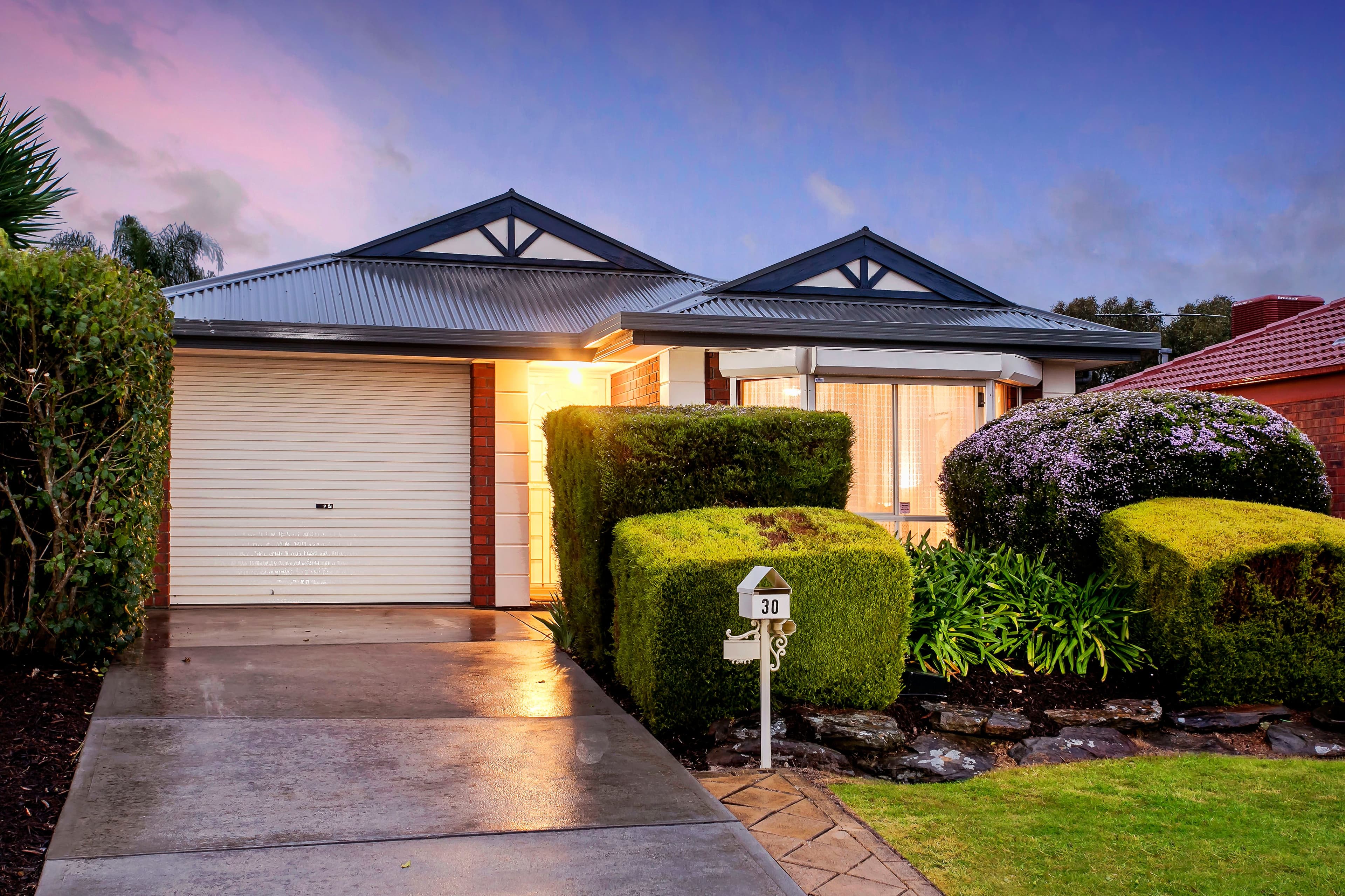 30 Brooks Circuit, Woodcroft SA 5162, Woodcroft - Thumbnail 2