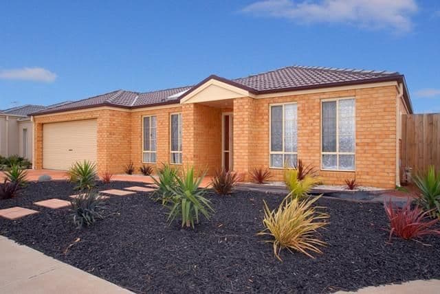 13 Solander Grove, TARNEIT VIC 3029, Tarneit - Image 1