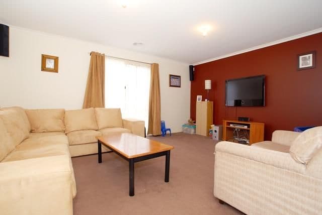 13 Solander Grove, TARNEIT VIC 3029, Tarneit - Thumbnail 3