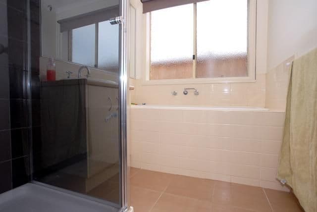 13 Solander Grove, TARNEIT VIC 3029, Tarneit - Thumbnail 7