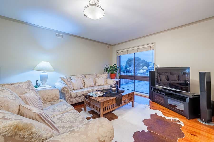 16 Carlisle Street, Craigieburn VIC 3064, Craigieburn - Thumbnail 5