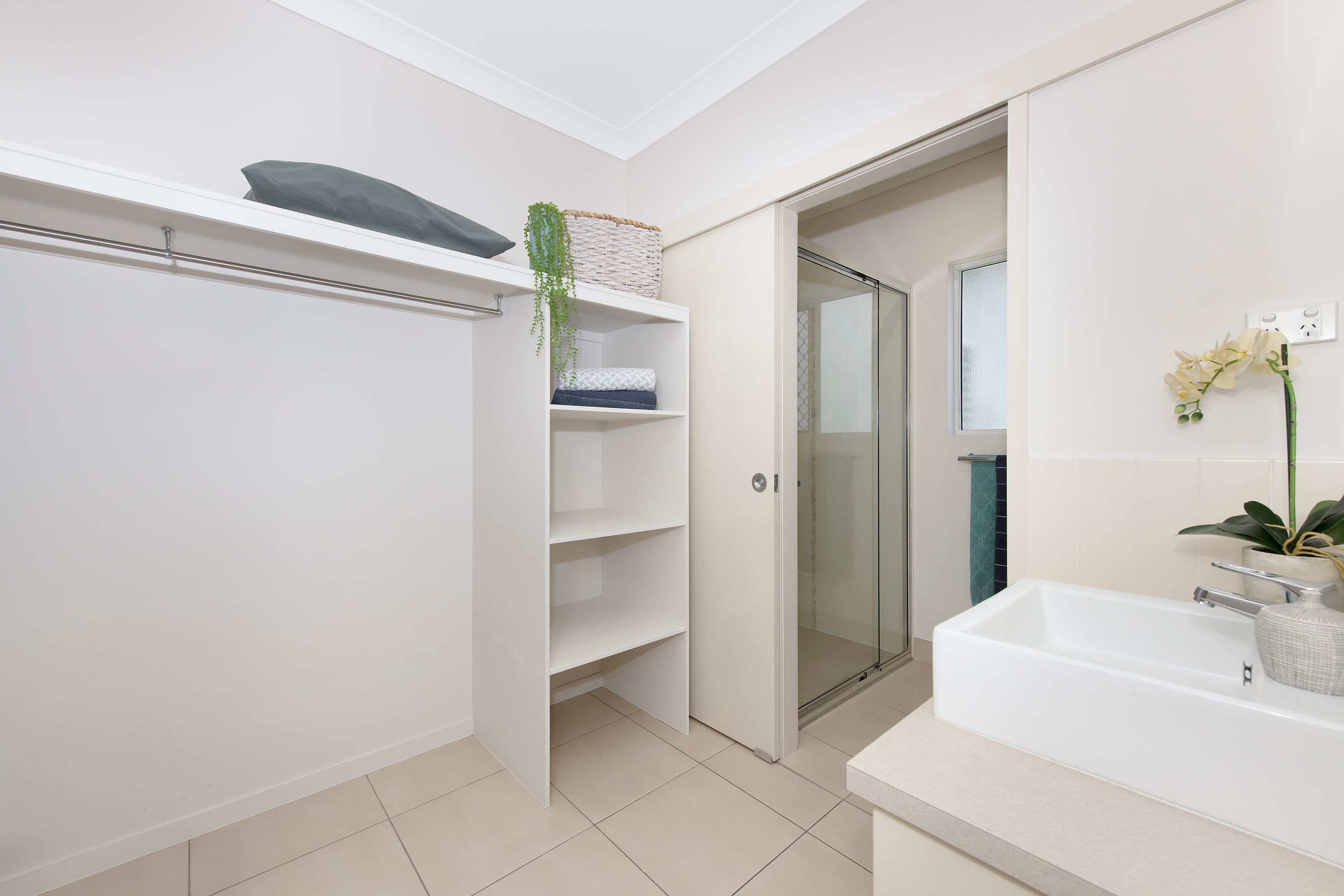 1 Saint Kilda Row, Douglas QLD 4814, Douglas - Thumbnail 3