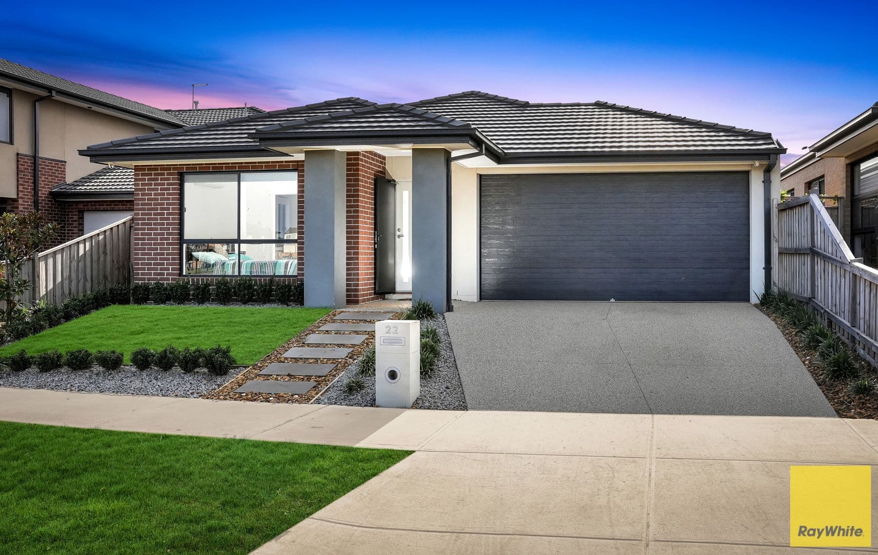22 Roccella Avenue, Truganina VIC 3029, Truganina - Thumbnail 2