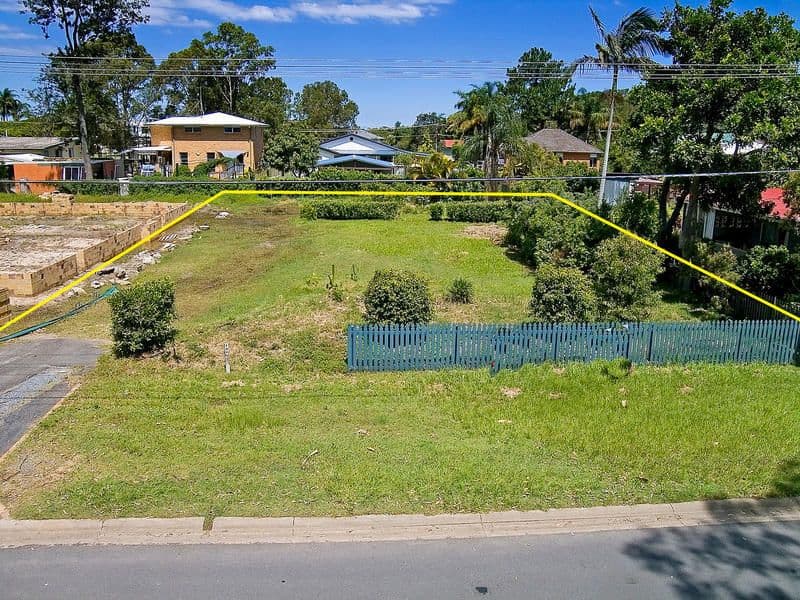 18 Crescent Avenue, HOPE ISLAND QLD 4212, Hope Island - Thumbnail 7