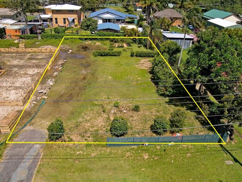 18 Crescent Avenue, HOPE ISLAND QLD 4212, Hope Island - Thumbnail 8