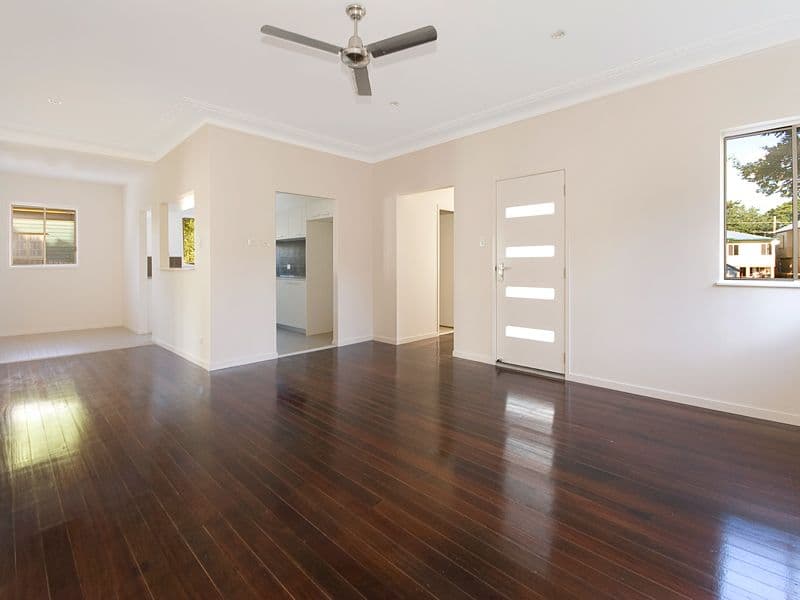 17 Lancelot Street, TENNYSON QLD 4105, Tennyson - Thumbnail 3