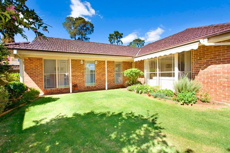 37 Belhaven Crescent, Newstead, Newstead - Thumbnail 2