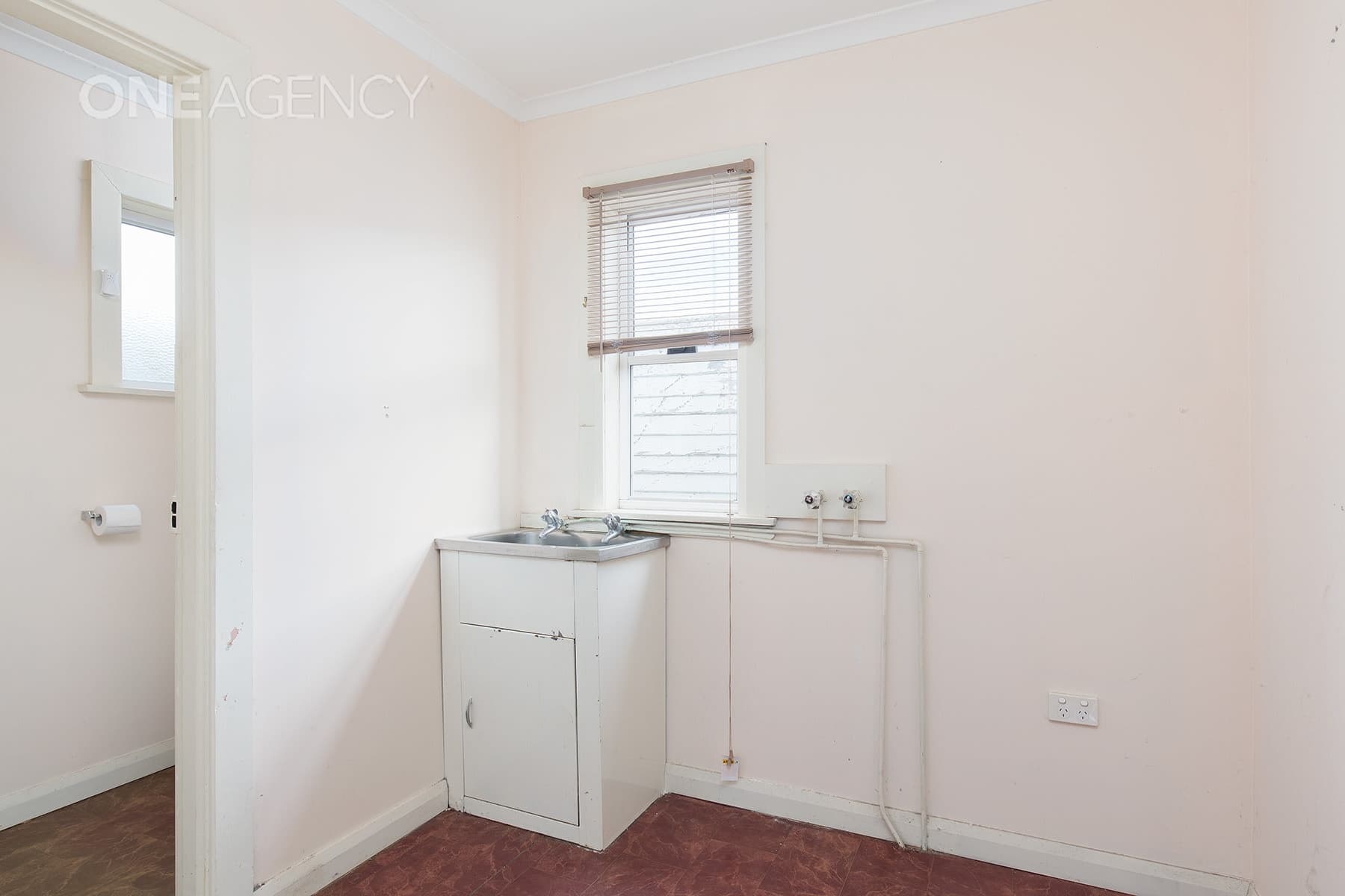 37 Belhaven Crescent, Newstead, Newstead - Thumbnail 8