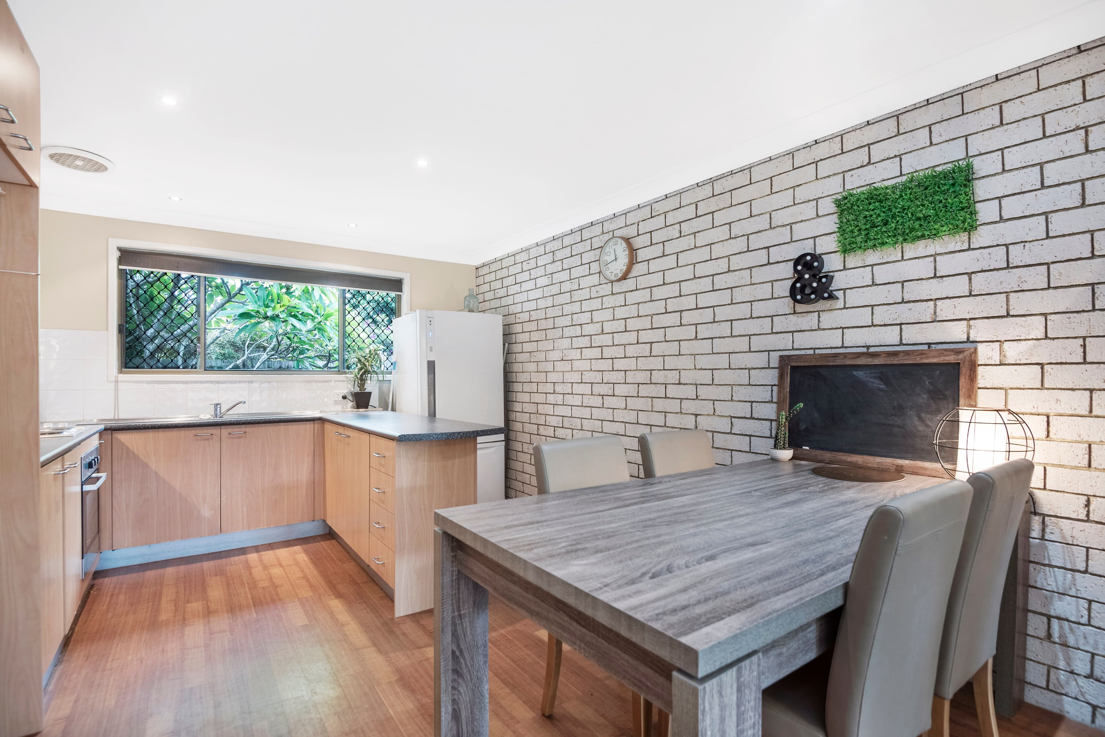 4 Cotinga Crescent, Burleigh Waters QLD 4220, Burleigh Waters - Thumbnail 3