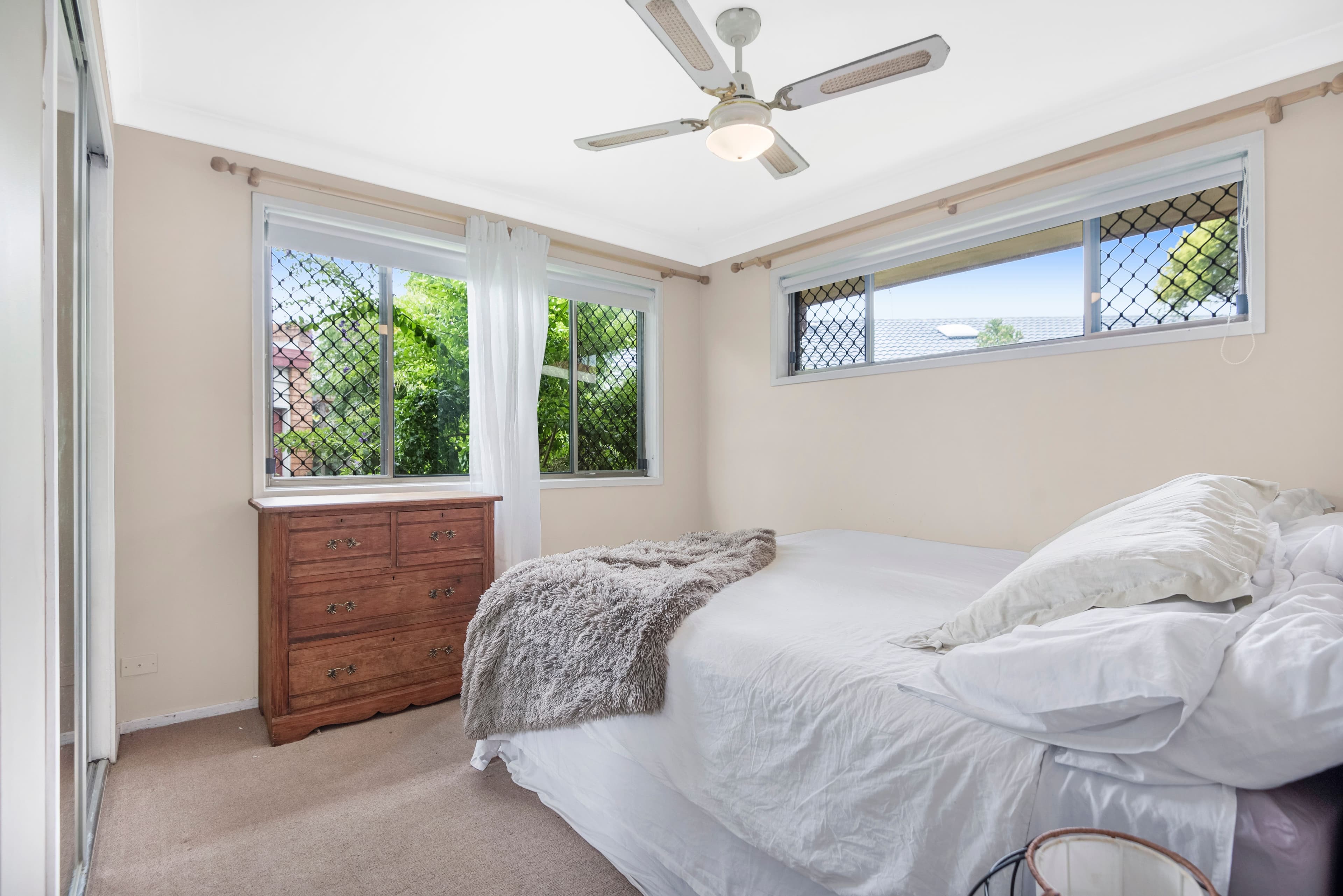 4 Cotinga Crescent, Burleigh Waters QLD 4220, Burleigh Waters - Thumbnail 6