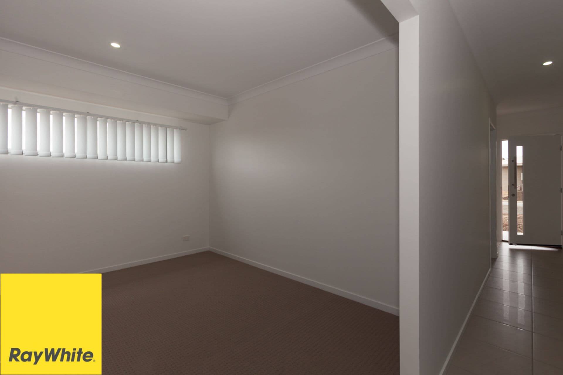 6 Pisces Court, Coomera QLD 4209, Coomera - Thumbnail 5