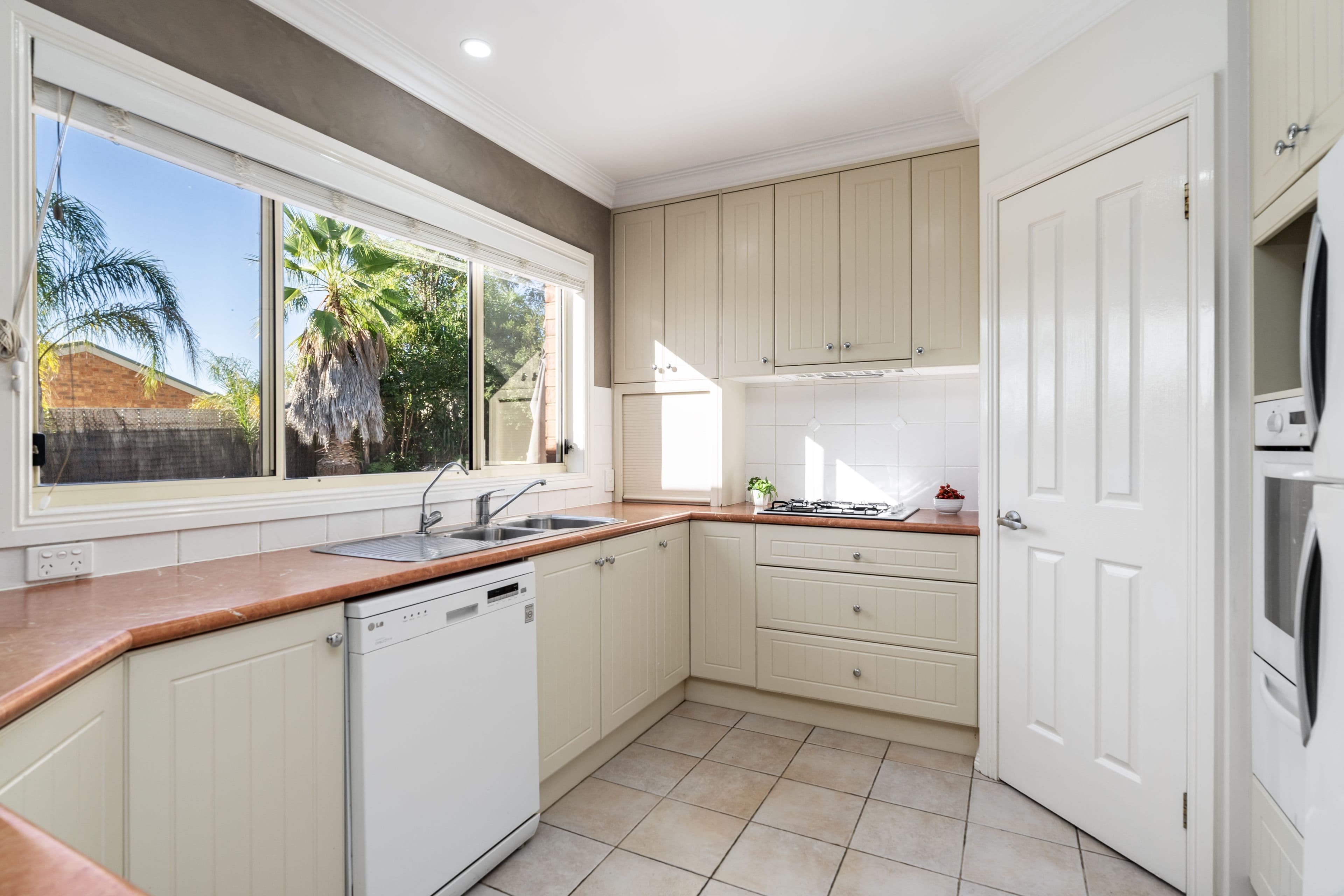 2 Devlin Court, Thurgoona NSW 2640, Thurgoona - Thumbnail 3