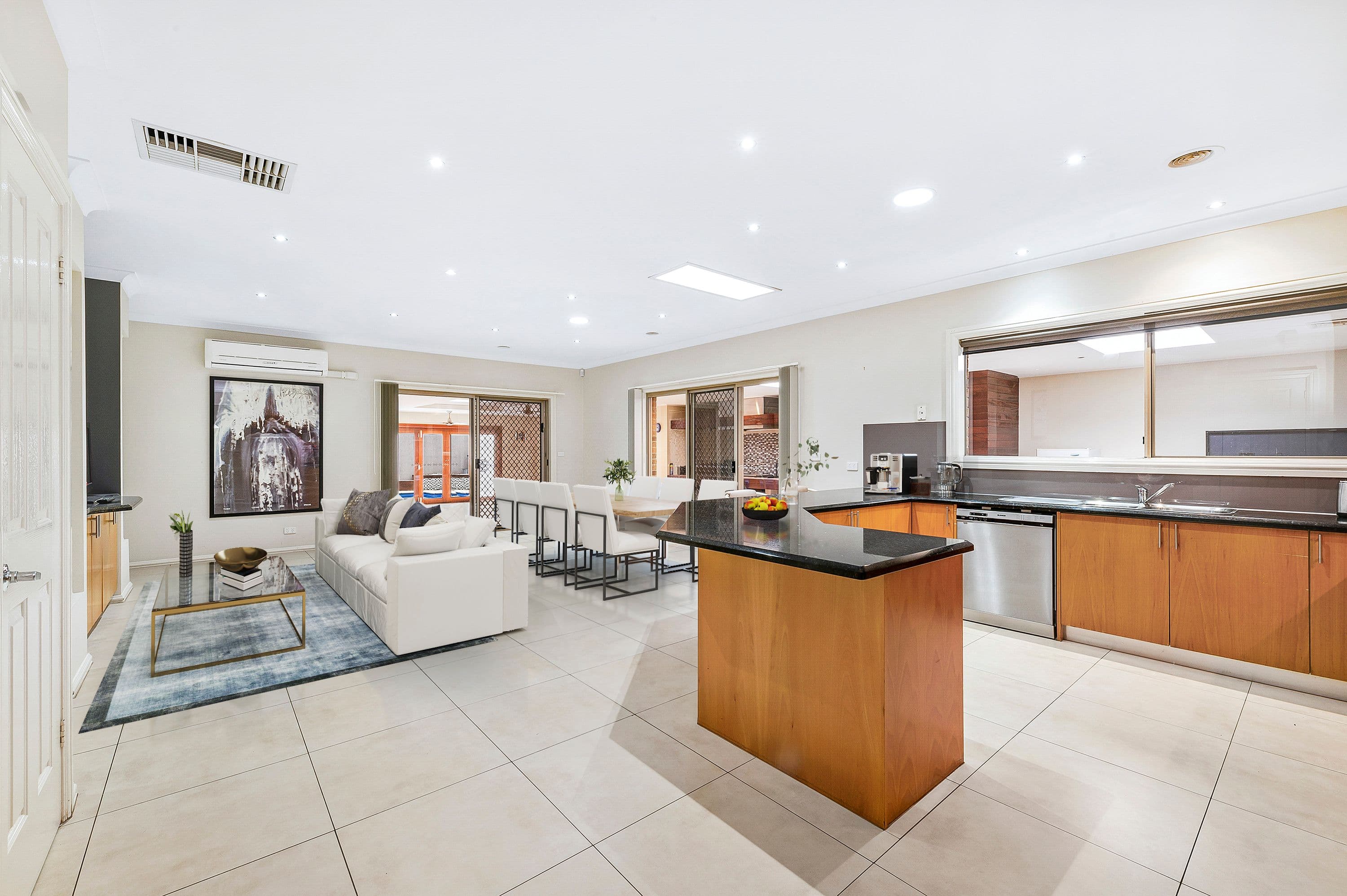15 Highwood Drive, Hillside VIC 3037, Hillside - Thumbnail 3