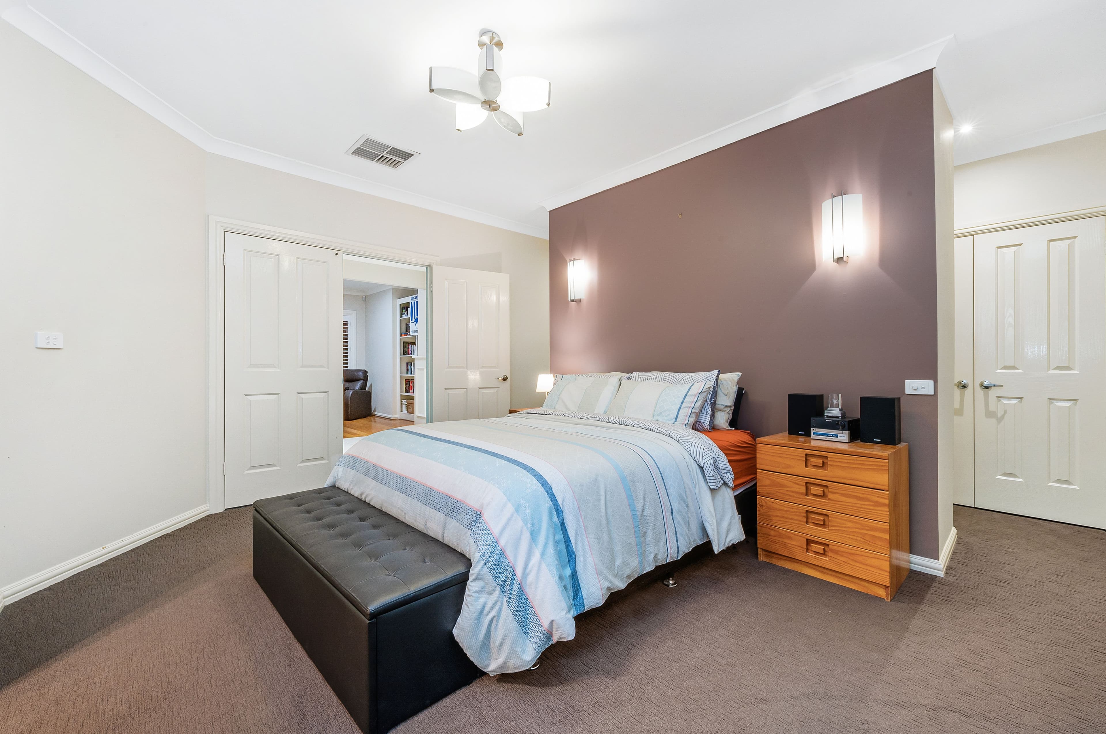 15 Highwood Drive, Hillside VIC 3037, Hillside - Thumbnail 7
