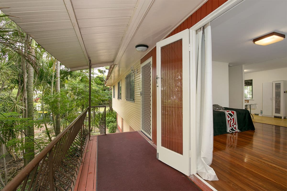 140 Douglas Street, Oxley QLD 4075, Oxley - Thumbnail 2