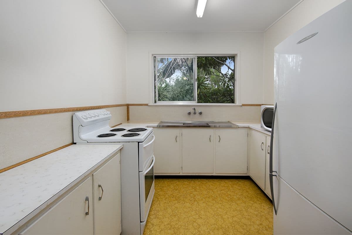 140 Douglas Street, Oxley QLD 4075, Oxley - Thumbnail 4
