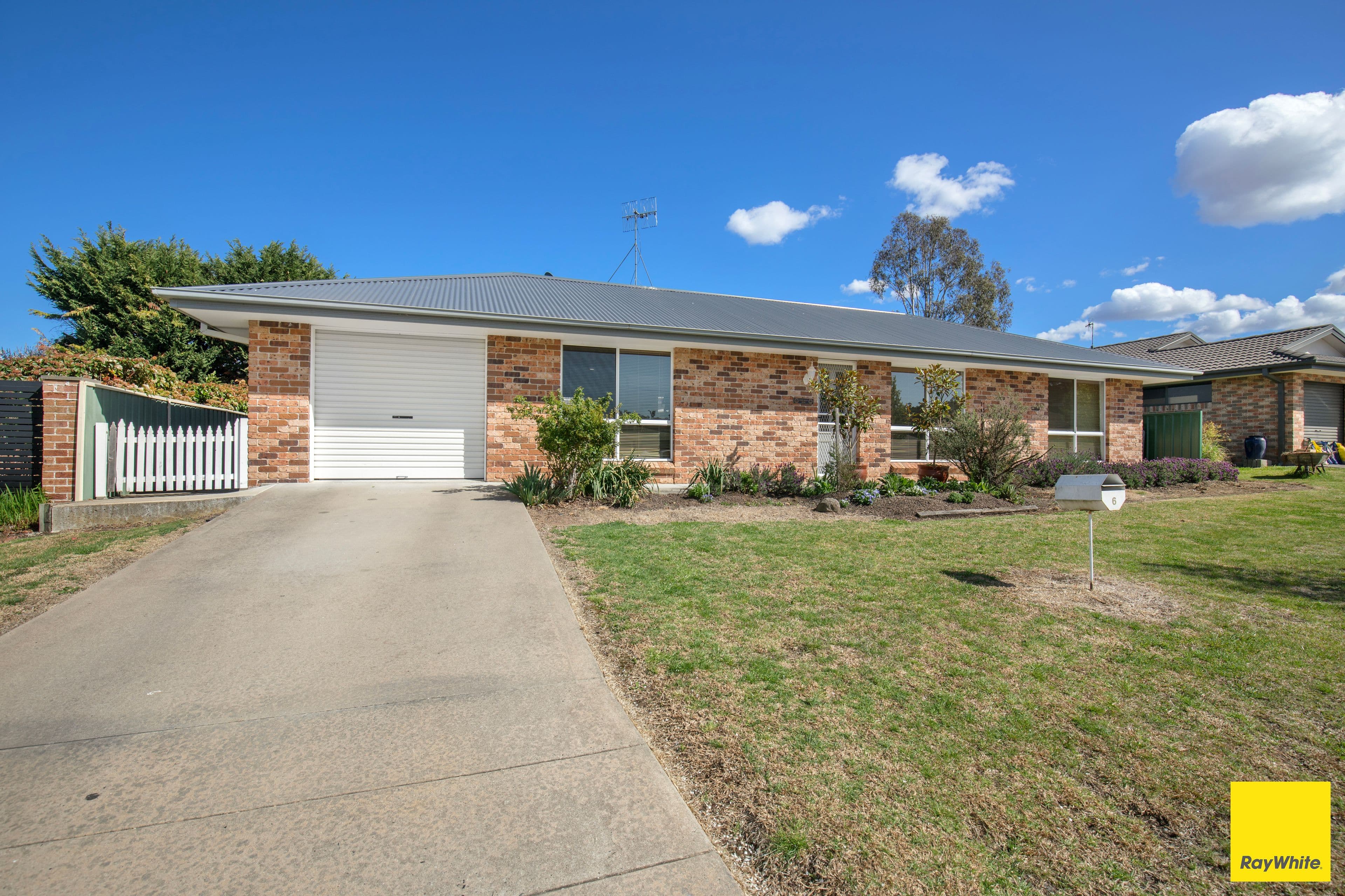 6 Aldred Avenue, Armidale NSW 2350, Armidale - Image 1