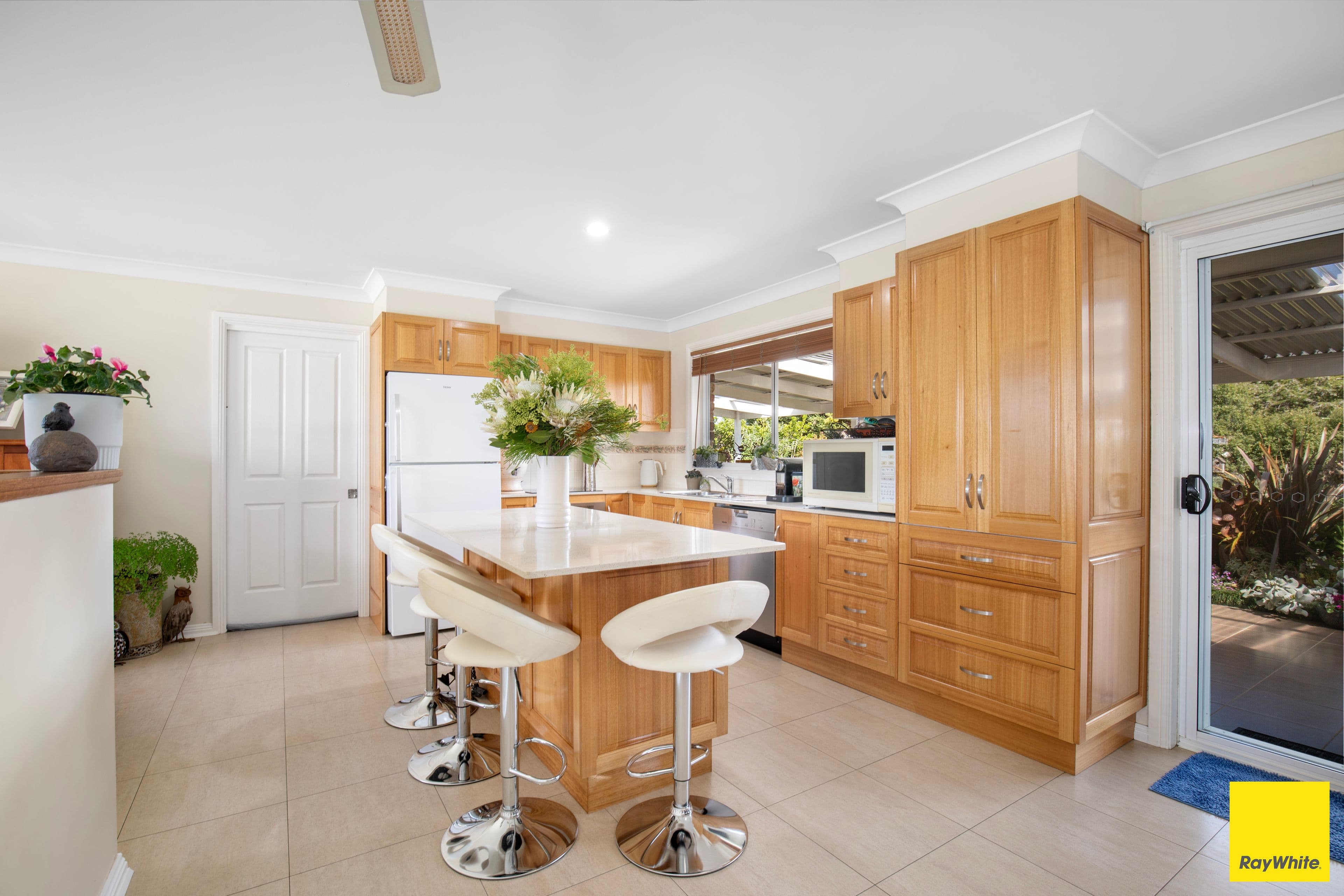 6 Aldred Avenue, Armidale NSW 2350, Armidale - Thumbnail 3