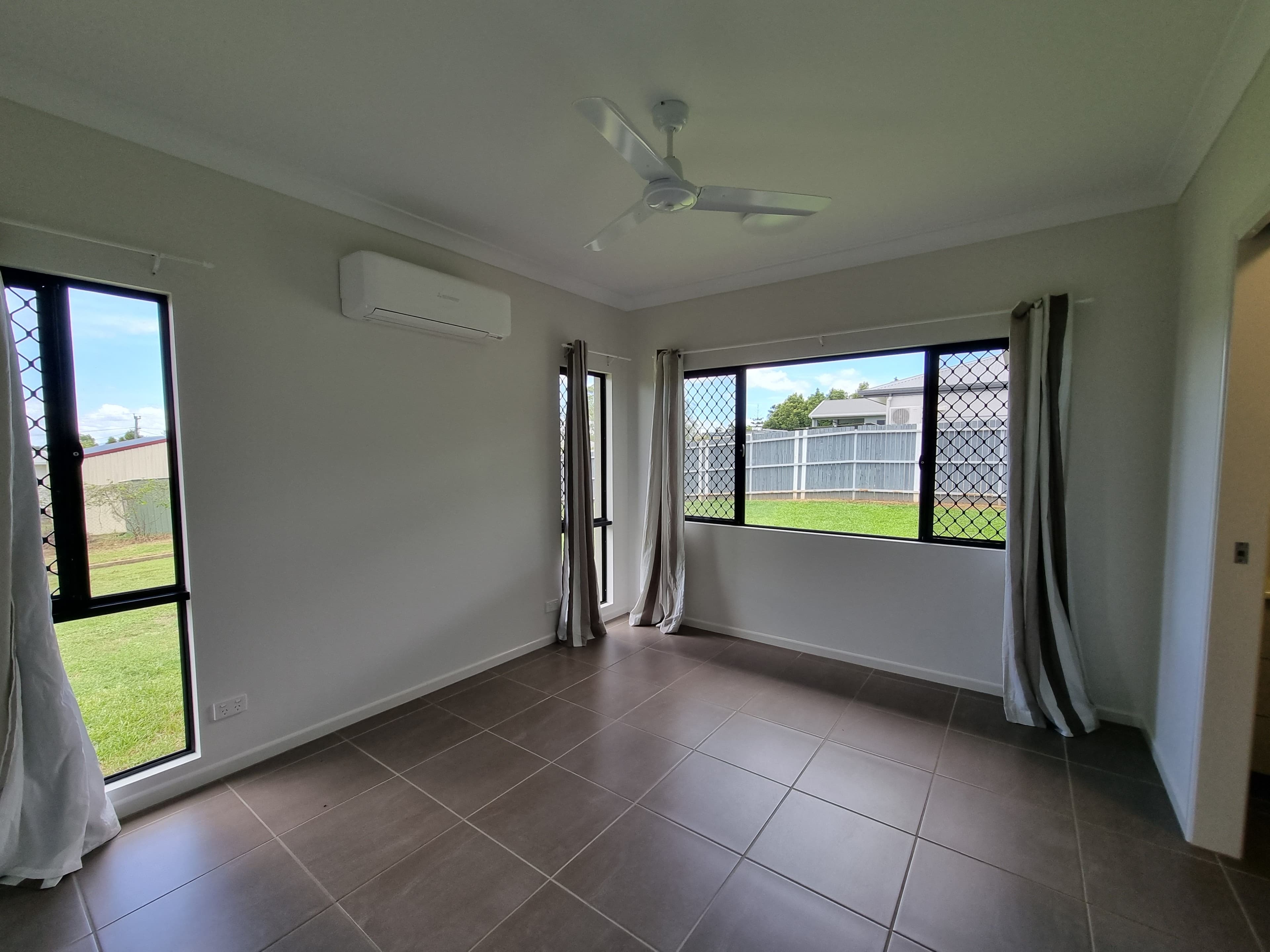11 Damien Street, Mareeba QLD 4880, Mareeba - Thumbnail 6